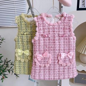 Robes de fille mignon bébé filles Tweed poche gilet robe pour enfants enfant en bas âge sans manches Pom boules rose automne hiver taille manteau vêtements