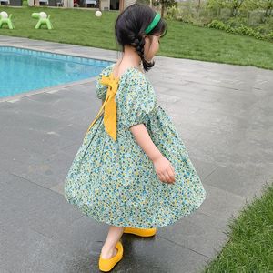 Robes de fille princesse florale pour les filles 2023 été coréen mignon nœud dos nu robe de plage 3-7 ans robes enfants vêtements doux