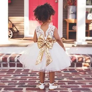 Robes de fille robe de fleur blanc tulle satin appliques avec grand noeud d'or petite fête d'anniversaire de mariage première communion vacances