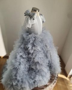 Robes de fille Fille Fleur Tulle Couches Première Communion Enfants Manches Bouffantes Noeud Noeud De Mariage Petites Robes De Mariée