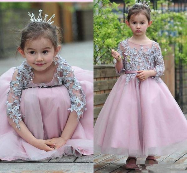 Vestidos de niña Flor de encaje gris para niña para boda Mangas cortas con tapa Ilusión Vestido de primera comunión transparente con cinturón Bohemio