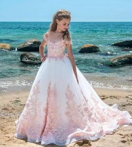 Girl Dresses Girl's Long Pink Lace Bloem Girls 2023 A Line Beach Summer Summer Sort Sleeve Sheer O Nek Formele trouwfeestjurk voor kinderen