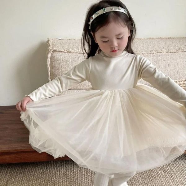 Vestidos para niña, vestido para niña, ropa para niños de Corea del Sur, producto de otoño/invierno 2024, falda de hilo esponjoso con parte superior cepillada, pastel