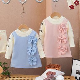 Girl Dresses Girls 'Dress Spring en Autumn 2024 Princess Baby's eerste verjaardagsfeestje Kleine geurige bowknot