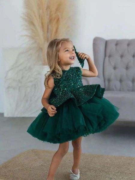 Robes de fille robe de fleur de paillettes vertes pour le mariage sans manches Seuins gonflés tulle avec arc enfant première fête d'anniversaire eucharistique