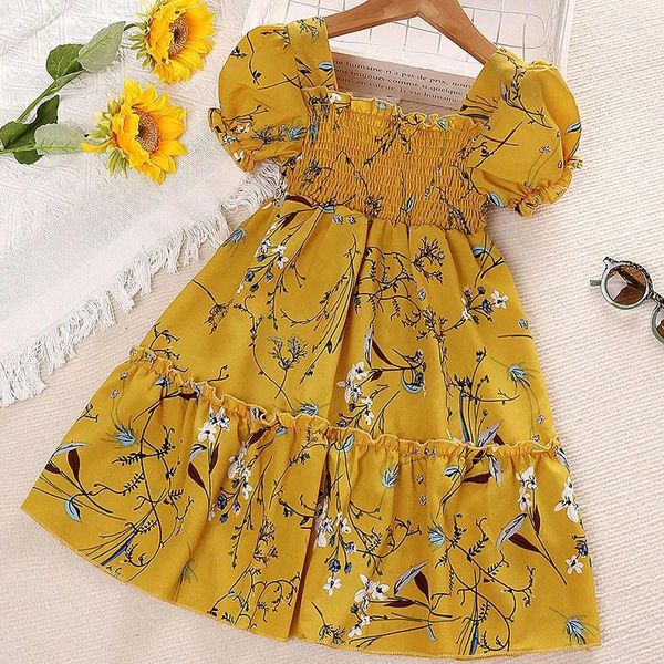 Robes de fille robe pour enfants pour filles été 2024 tout-petit à manches courtes décontractées shirring imprimé floral jaune