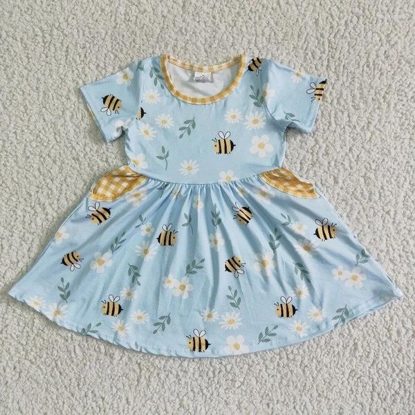 Fille Robes Enfants D'été Abeille Fleur Poche Twirl Robe À Manches Courtes Bébé Vêtements En Gros Bleu Clair Mode Enfants Toddler Vêtements