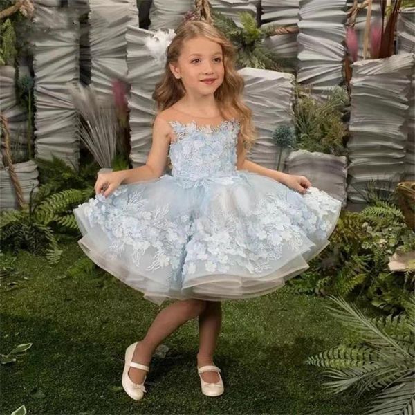 Robes de fille belle fleur bleue de bébé pour les mariages Tulle Appliques longueur au genou enfant en bas âge Floral anniversaire première robe de célébration