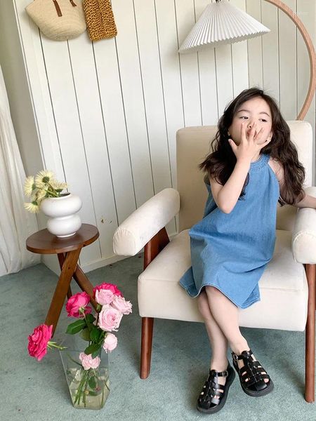 Vestidos de niña Medio y grande Girls Halter Denim Falda de mezclilla Summer Corea Corea Moda Elegancia Distema sin mangas