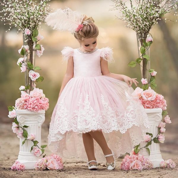 Robes de fille robe de fleur rose pour plumes de calage dentelle v-back tulle avec arcs princesse anniversaire enfants première robe de bal de communion