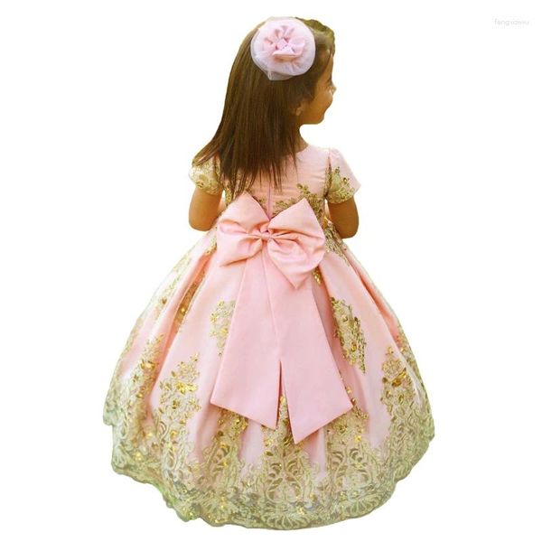 Robes de fille rose fleur O cou manches courtes dentelle Appliques bébé filles princesse Pagenat robe avec Satin nœud papillon robe de bal