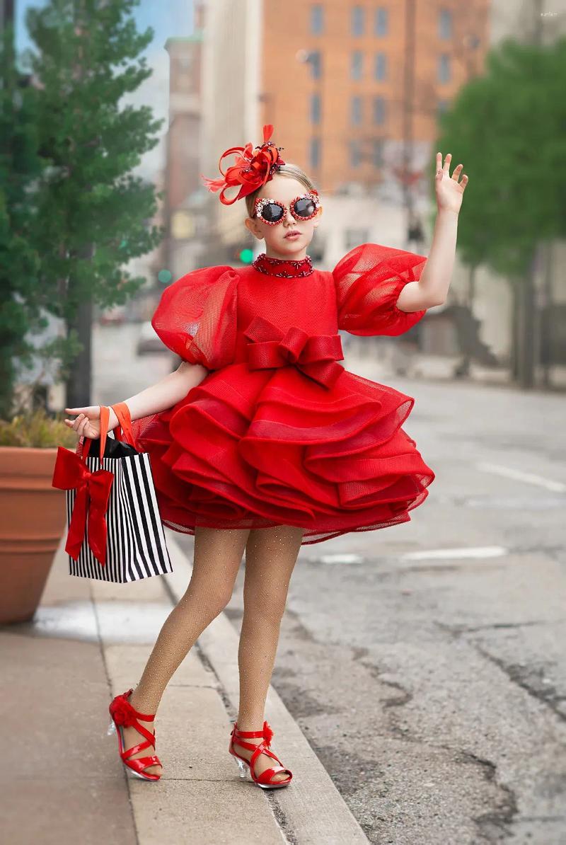 Mädchenkleider Rotes Prinzessin-Blumenkleid für die Hochzeit Puffy High Neck Netter kurzer Stil Rüschen mit Schleife Kinder Festzug Ballkleider