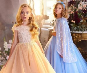 Robe à fleurs scintillantes pour filles, pour mariage, paillettes, nœud en Tulle, plumes, manches courtes, première fête d'anniversaire eucharistique pour enfants