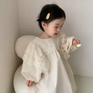 Vestidos de niña diseños de primavera moda para chicas encaje Patchwork princesa bebé Puff manga bordado vestido de fiesta suelto