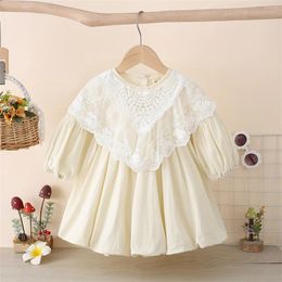 Girl-jurken Zomerjurk 1-6 jaar oude witte prinses kanten halslijn mode puff puff mouw priness
