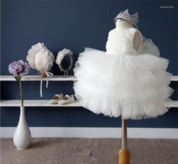 Robes de fille en gros-robe blanche née pour robe de baptême bébé 1er anniversaire tenues fête infantile Tulle Tutu vêtements pour tout-petits