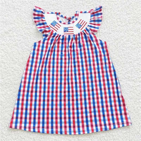 Robes de fille en gros filles brodées fête nationale drapeau gilet manches volantes robes pour bébé vêtements Western Boutique vêtements