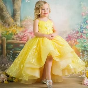 Robes de fille en dentelle jaune fleur pour bretelles de fête de mariage robes de concours sans manches Tulle appliqué longueur de plancher enfants