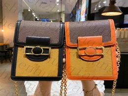 Girl Gift Universal Phone Pouches Wallet Key Handtas met LL Fashion Brand Designer Beautiful Case Geschikte Power Bank Bag voor 12p7854774