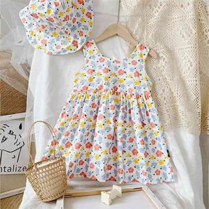 Robe de fille sans manches Sling avec chapeau Fleur Imprimer Corée Style Princesse Party Vêtements pour tout-petits 210528