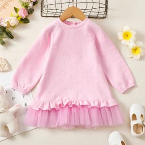 Robes de fille 1 6 ans enfants fille coeurs en relief automne hiver robe à manches longues rose patchwork maille princesse fête d'anniversaire tenue 231109