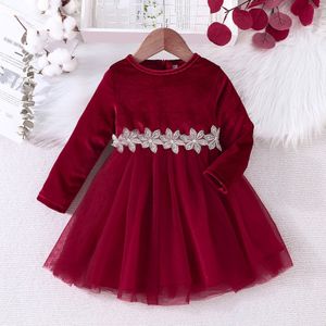 Robes de fille 1-6 ans enfants de Noël enfants bébé filles robes rouge vert velours à manches longues dentelle arc robes de soirée princesse costume de noël hiver 230914