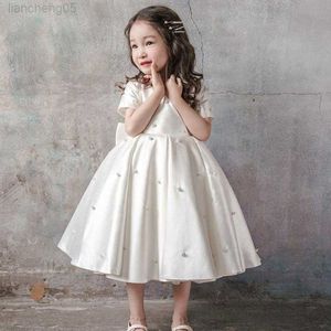 Robes de fille 2022 été blanc robe de cérémonie perles conception fête d'anniversaire élégante princesse robe de baptême pour bébé fille robes A561 W0224