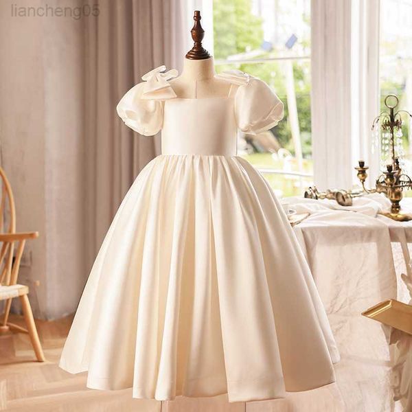 Robes de fille 2023 robe de soirée pour enfants bébés filles luxueuses robes de bal blanches ados robes de princesse pour piano Performance anniversaire W0224