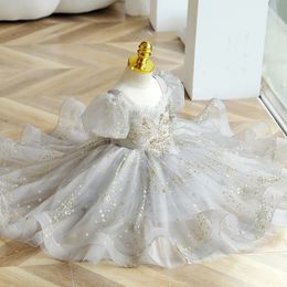 Girl S Dresses 2023 Giovane Girls Abito con paillettes CHIES CHIEVE SOLEEVE SULLO MILE MILE DELLA BAGNI BAMBINI PERSPEGNA CONTENI CONTRUA FORMALE VEStiDOS 231211