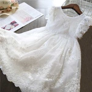 Robes de fille 2024 anniversaire fleur blanche robe de princesse de mariage pour les filles 3-8y robes roses vêtements pour enfants gâteau coloré maille dentelle points enfants yq240327