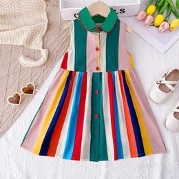 Robes de fille 2024 Nouvelle robe pour enfants de printemps 2 à 7 ans Stripes colorées Strondres Children Outwear H240425