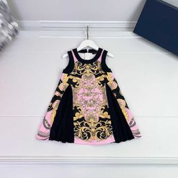 Robes de fille 23SS Princesse Kids Designer Vêtements Girls Robe Hobe sans manches Impression d'épissage en jupe plissée Big Shirt Jirts de haute qualité