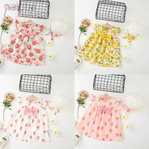 Vestidos de niña 2 unids / set Verano Bebé Vestidos de fresa Sin mangas Flor Arco Nudo Niño Niños Traje Traje Años Enviar Sombrero ldd240313