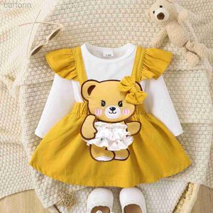 Girl's Jurken Autumn Girls Fashion Long Sleeved jurk Round Neck Flying Edge Mouwen Little Bear Princess Dress Leuk pasgeboren kleding 3-24m D240425