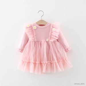 Robes de fille Baby Vêtements Printemps Automne Mesh Robe à manches longues Corée Belle princesse Robe de fil Fleur Robes de fille pour les mariages