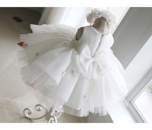 Robes de fille Robes de fille de bébé Perles Appliques Robe de baptême pour bébé Dentelle blanche Enfant en bas âge Enfants Concours de Noël Venez pour le mariage de princesse