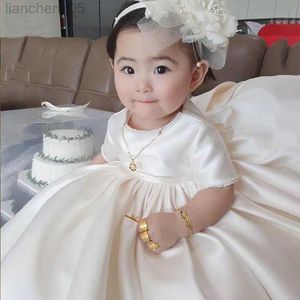 Meisjesjurken Baby Girl Princess Jurk Satin Pearl kralen Kind Vestido feest bruiloft Pageant Verjaardag Babykleding Kerstdoopjapsels W0221