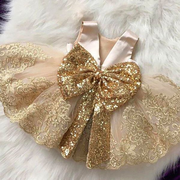 Robes de fille Big Bow Flower Champagne 1srt Birthday Dress Baby Girl Clothes Princess Party Baptism Dress Infant Vestidos Toddler Costume 230801