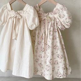 Robes de fille BOBOTCNUNU Mode Enfants Filles À Manches Courtes Printemps Automne Robe Coton Enfants Mignon Casual Floral Robe Tenues 230320