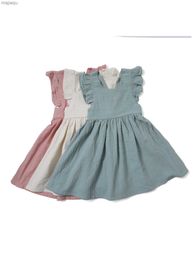 Girl's jurken Casual stijl mouwloze babymeisje kleding vliegende mouw katoen en linnen materiaal veelzijdige vaste kleur prinses jurk2404