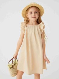 Robes de filles ensembles de vêtements en gros bébé fille robes de trou de serrure avec décorations plissées de couleur unie décontractée