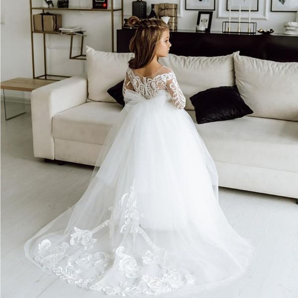 Robes de fille mignonnes 2022 Robe de fleurs de fleurs avec manches pour la fête de mariage en dentelle Puffy Bow Princess Ball Robe petit anniversaire outfitsgirl