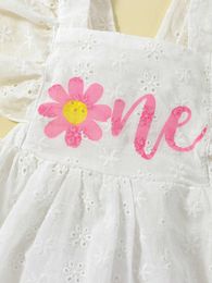 Robes de fille mignonne princesse à saut en dentelle florale avec manches à mouches plissées et bandeau d'arc adapté à la célébration d'anniversaire de bébé d240515
