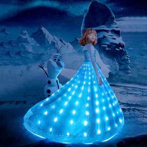 Robes de fille Cour européenne Come Princess Blue Glamour Dress Fille Cosplay Carnaval Cadeau d'anniversaire Robe de soirée Soirée LED Light UpDress W0224