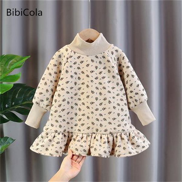 Robes de fille Filles automne et hiver robe pull version coréenne enfants style occidental plus velours 230915