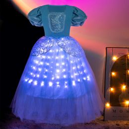 Robes de fille Filles Cendrillon LED Light Up Robe Cosplay Princesse Carnaval Fantaisie Tenues Enfants Noël Fantaisie Déguisement Vêtements D'anniversaire