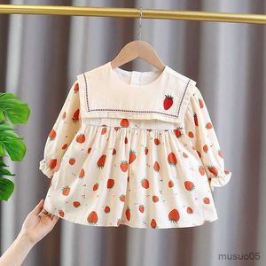 Robes pour filles Robe de soirée pour filles New Strawberry Print Princess Kids Dress Vêtements pour enfants Beige
