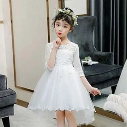 Vestidos de niña Girls Princess Dress Tail Vestido para niños Vestidos blancos Goze Host Piano Dress Flower Girl Wedding Girl Y240514