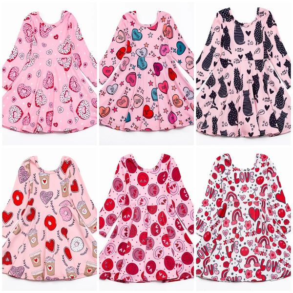 Robes de fille Girlymax Printemps Saint Valentin Bébé Twirl Robe Longueur Au Genou Amour Coeur Chat Arc-En-Impression Vêtements Pour Enfants À Manches Longues 231215