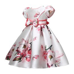 Meisjes Jurken Hetiso Satijn Leuke Meisjes Verjaardag Bloemenprint Jurken Bloem Strik Kinderkleding Casual Prinses Feestkleding 3-10THKD230712